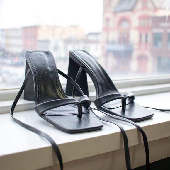 Princess Polly Black Square-Toe Triangle-Heel Gladiator Sandals Size 8 - Picture 1 of 8